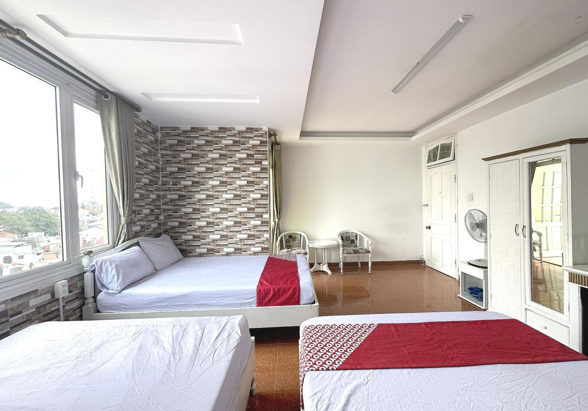 Oyo 1196 Le Vu Hotel Da Lat Kültér fotó