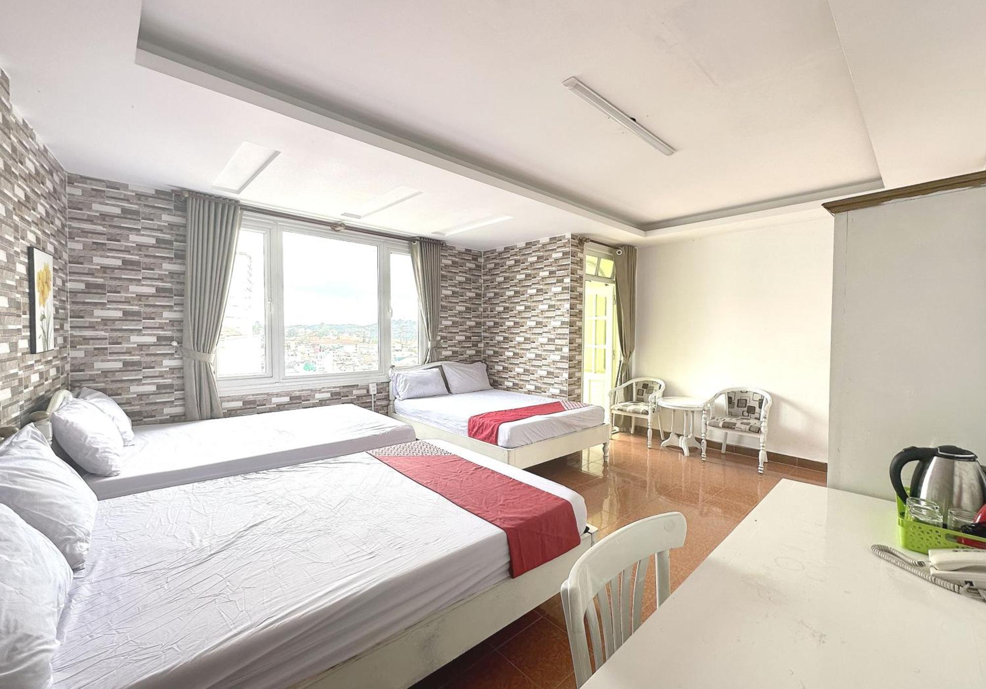 Oyo 1196 Le Vu Hotel Da Lat Kültér fotó
