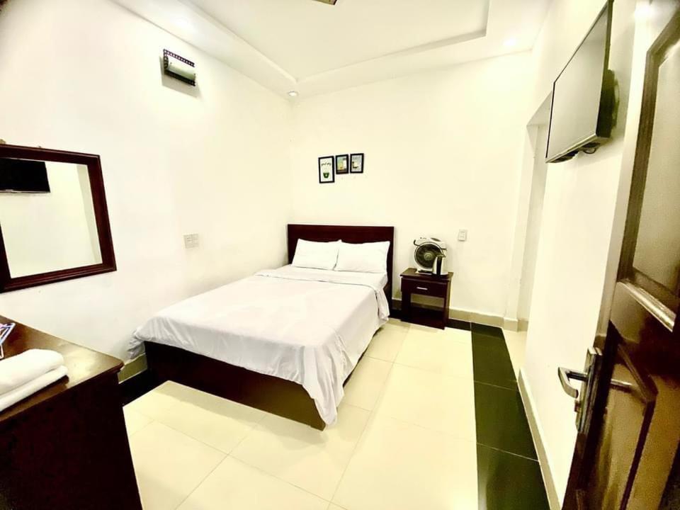 Oyo 1196 Le Vu Hotel Da Lat Kültér fotó