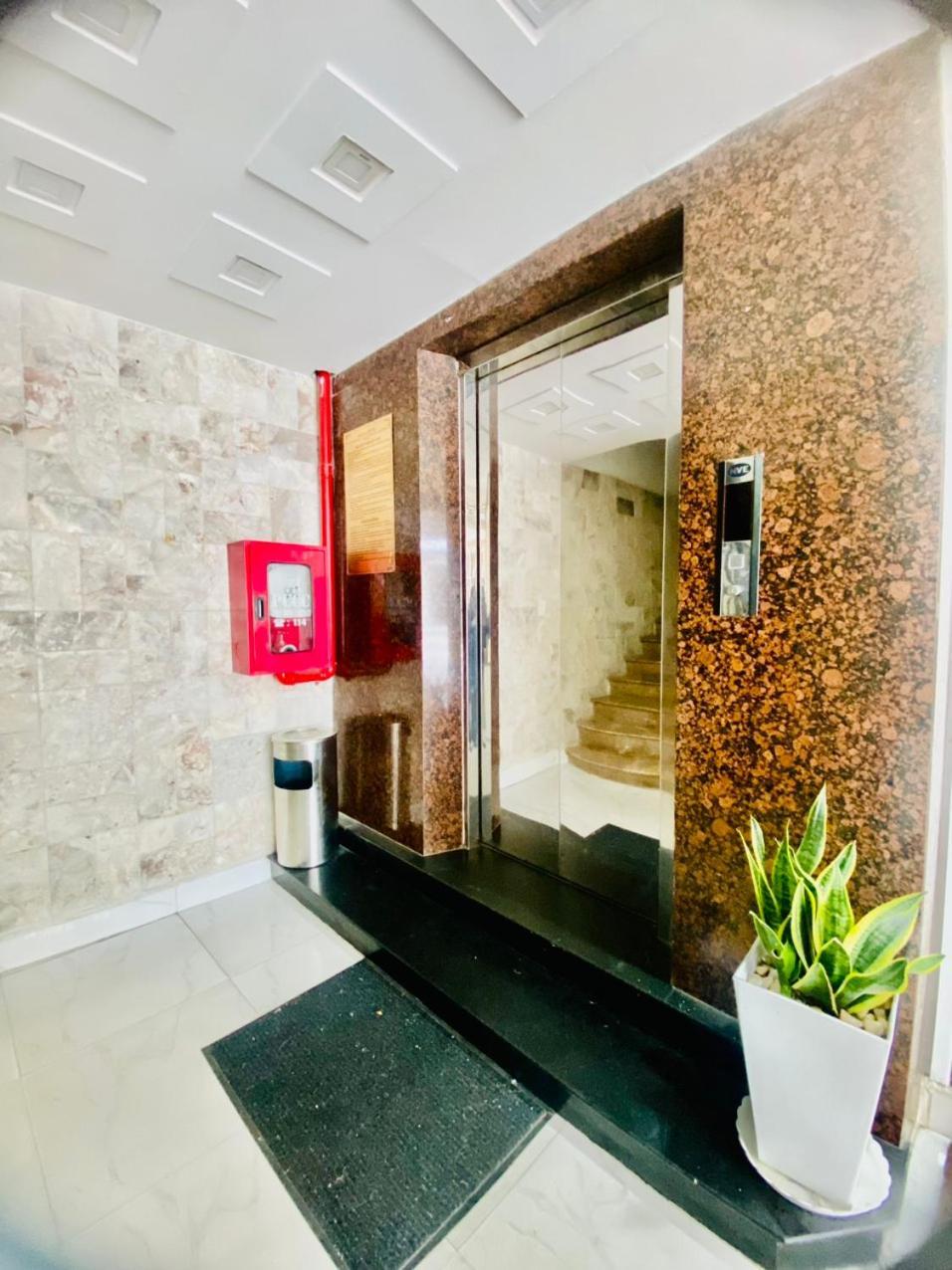 Oyo 1196 Le Vu Hotel Da Lat Kültér fotó